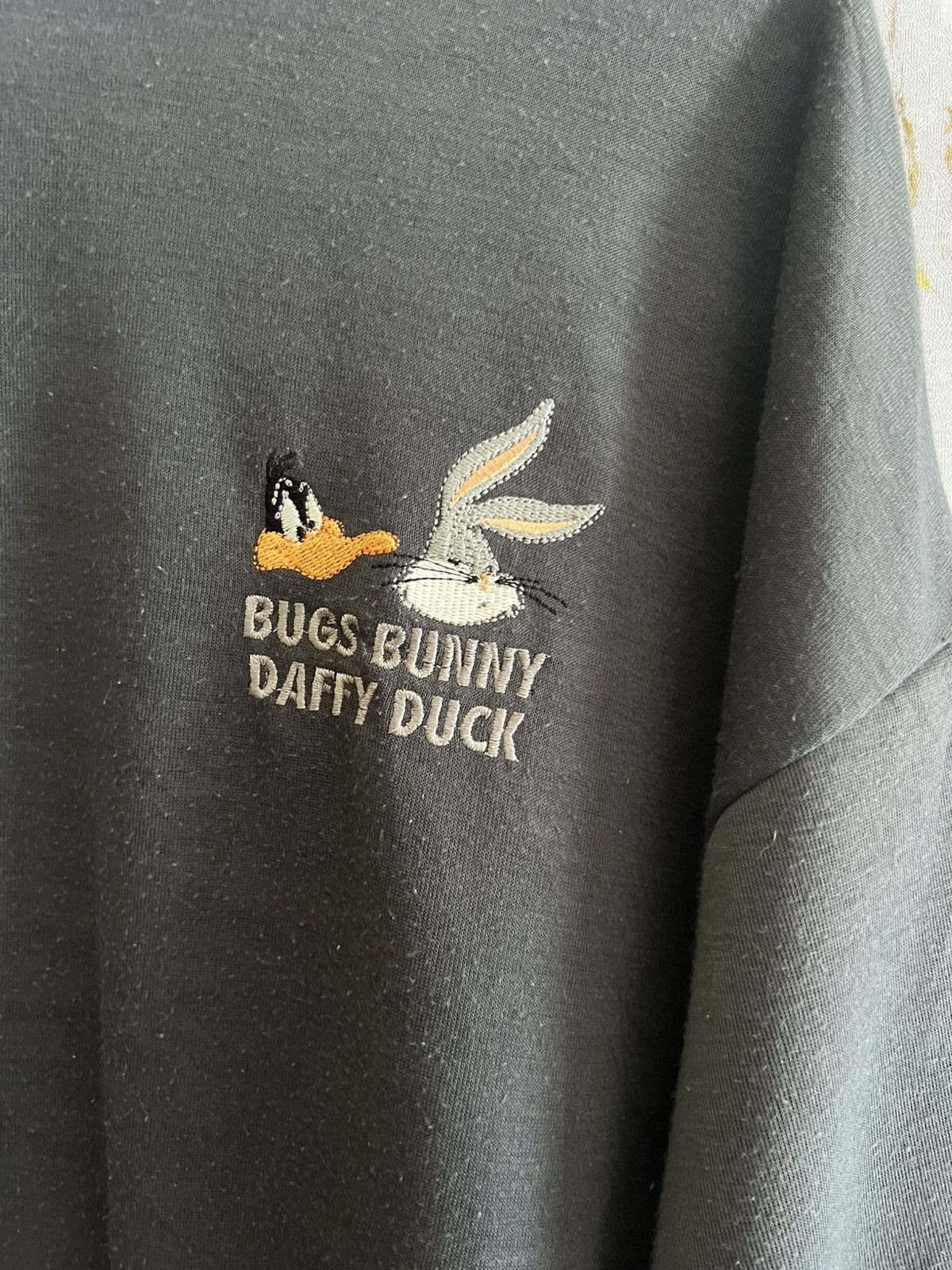Vintage Vintage Bugs Bunny & Daffy Duck Sweatshirt Size US L / EU 52-54 / 3 - 7 Thumbnail