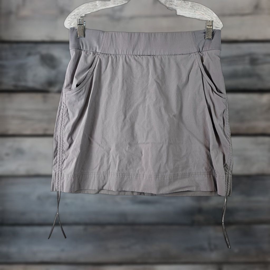 Vintage Columbia Skort Womens L Gray Pockets Activewear Pull On Short Nylon Polyester Spandex Size ONE SIZE - 1 Thumbnail