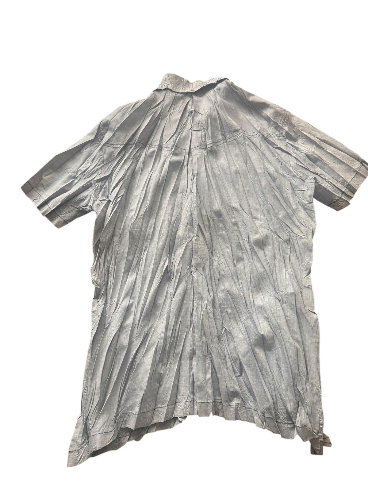 Pleats Please Issey Miyake Pleats Please Issey Miyake short sleeve button up Size L / US 10 / IT 46 - 2 Thumbnail