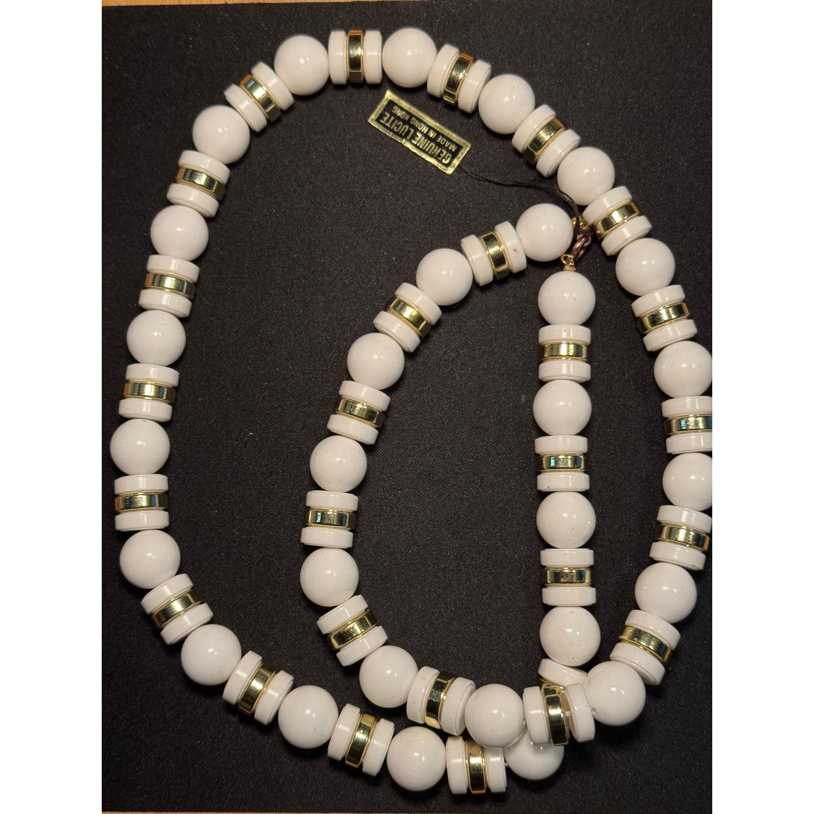 Other Vintage 29in Genuine Lucite White Necklace made in Hong Kong Size ONE SIZE - 3 Thumbnail