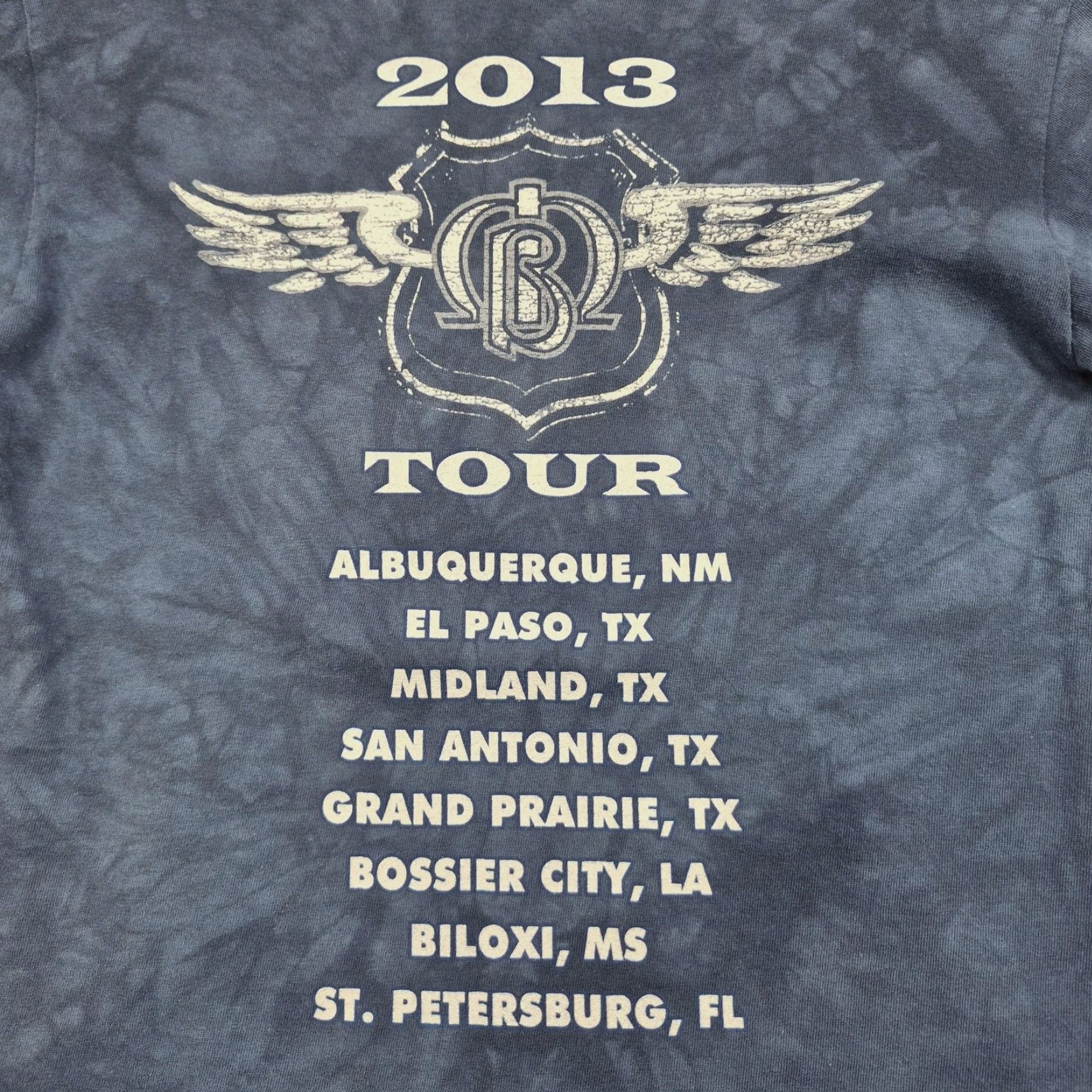 Gildan VINTAGE The Moody Blues Shirt Mens Small Blue 2013 Voyage Continues Tour Band Tee Gildan Size US S / EU 44-46 / 1 - 3 Thumbnail