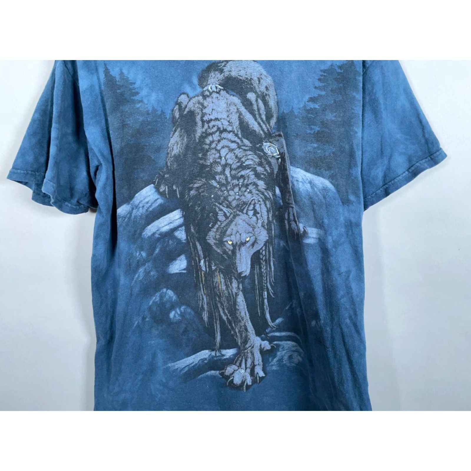 The Mountain VINTAGE The Mountain Wolf Print T-Shirt Men Large Dark Blue Tie Dye Tribal Nature 2000s Size US L / EU 52-54 / 3 - 7 Thumbnail