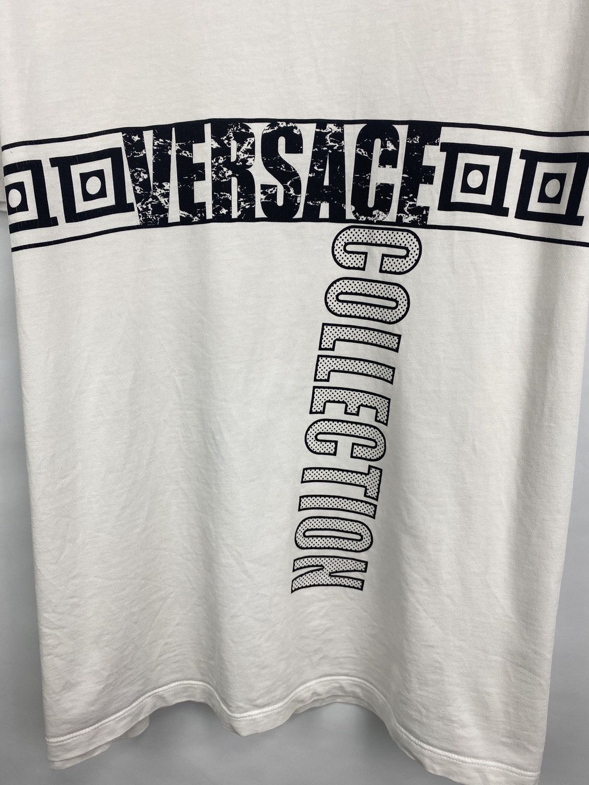 Versace 🇮🇹 Gianni Versace T-Shirt Rare Retro Hype Y2K Size US XL / EU 56 / 4 - 4 Thumbnail