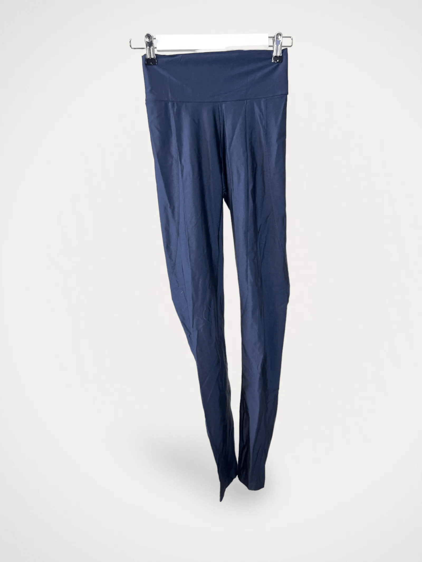 Filippa K Filippa K Glossy Seam Legging Sweatpants Size 27" / US 4 / IT 40 - 1 Thumbnail