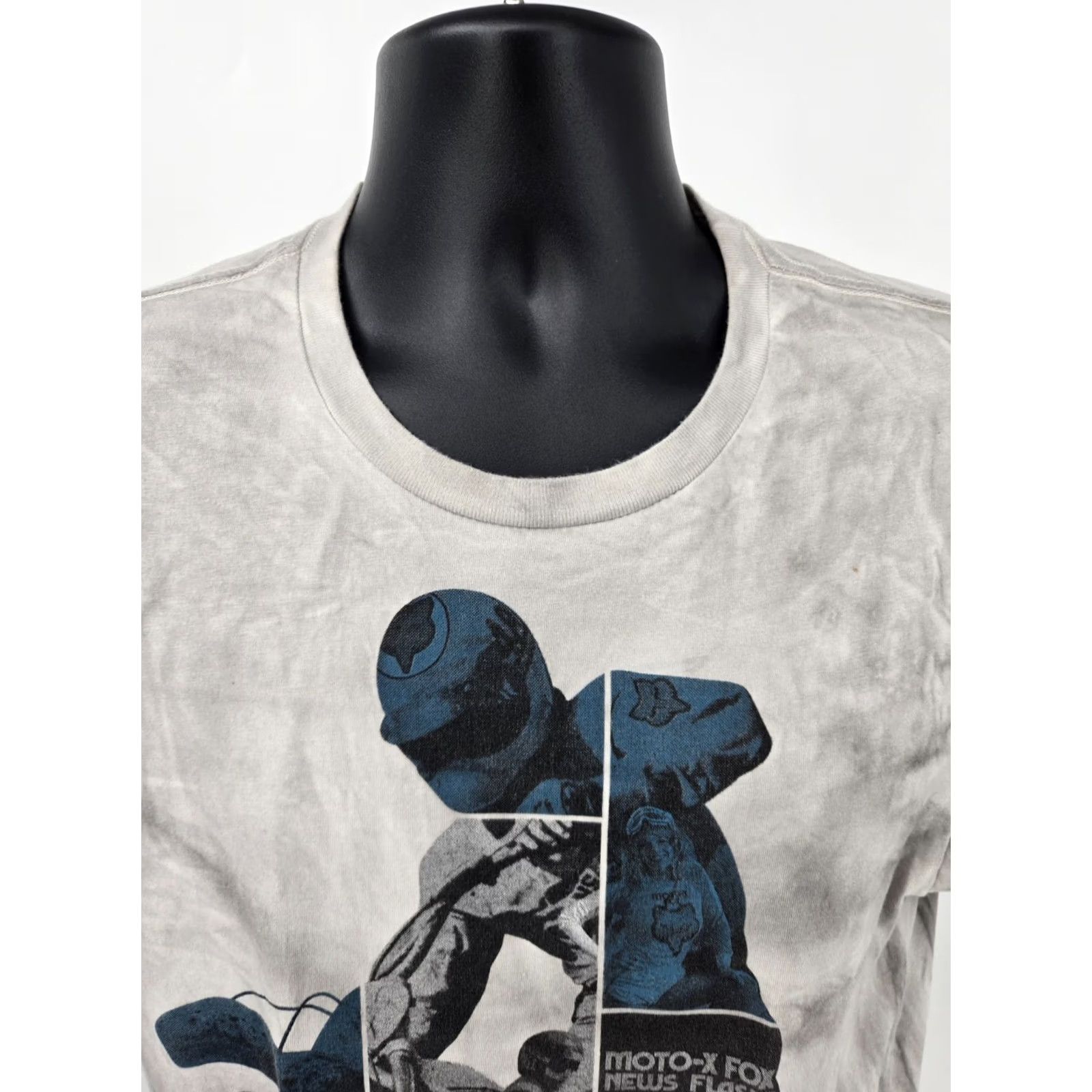 Fox Racing Fox Racing T-Shirt Large Gray Logo Short Sleeve Mens Cotton Lightweight Knit Polyester Casual Regular Fit Size US L / EU 52-54 / 3 - 6 Thumbnail