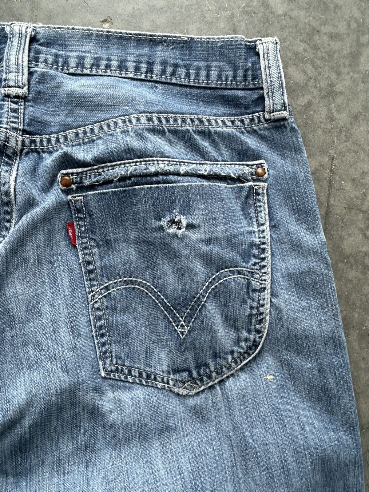 Levi's Vintage Y2K Levis Paint Splatter Bootcut Flared Jeans Size US 33 - 11 Thumbnail