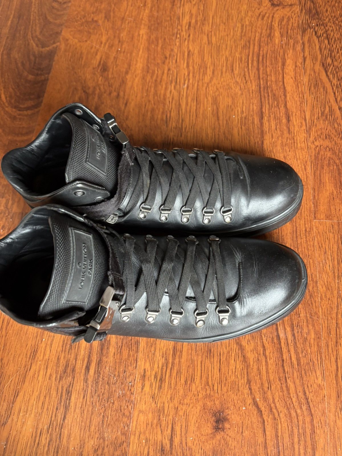 Louis Vuitton Louis Vuitton damier infini hi top leather sneakers Size US 10 / EU 43 - 9 Thumbnail