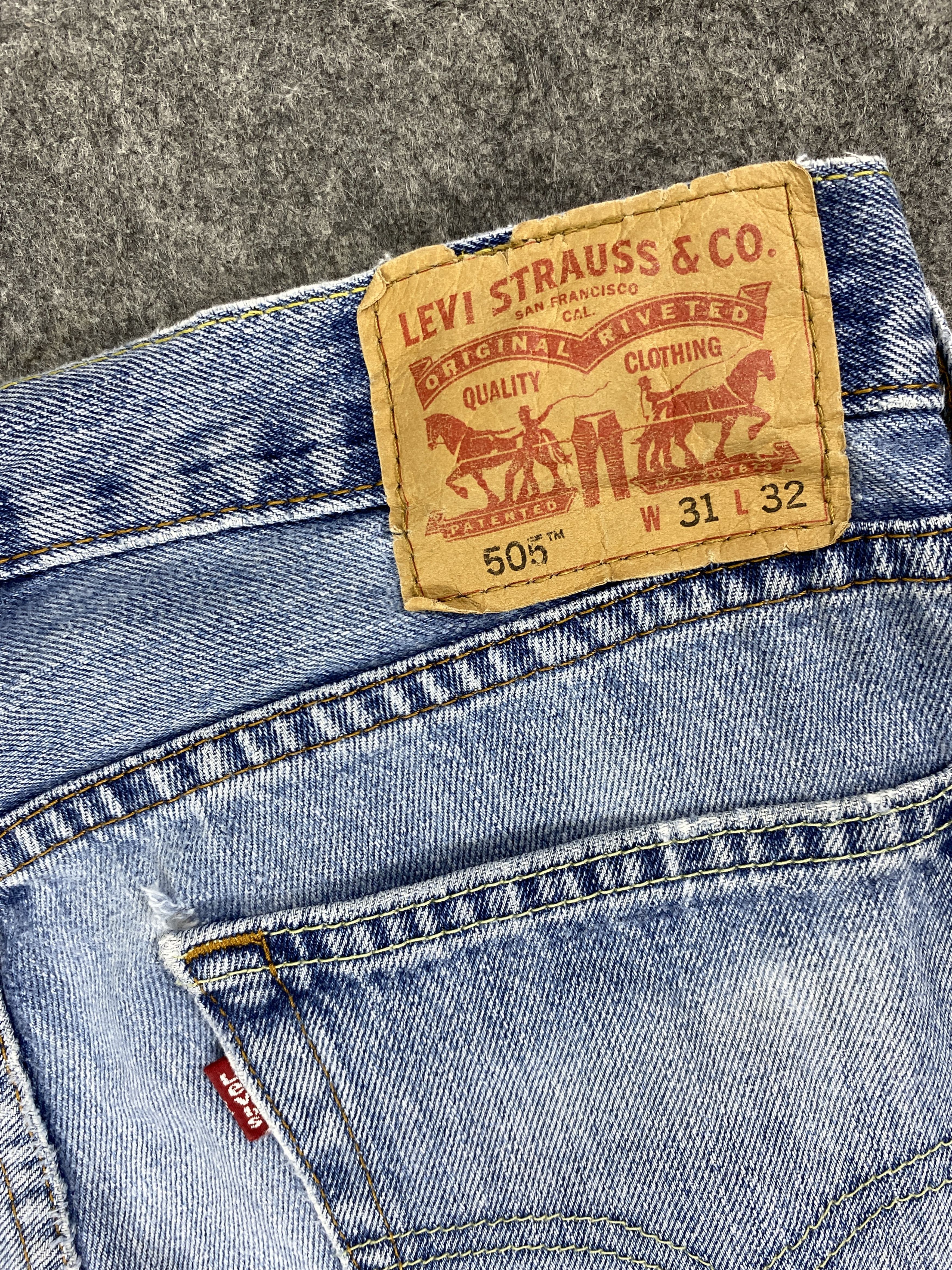 Levi's Light Blue Wash Vintage Levi's 505 Jeans 32x31 Denim -JN1818 Size US 32 / EU 48 - 11 Thumbnail