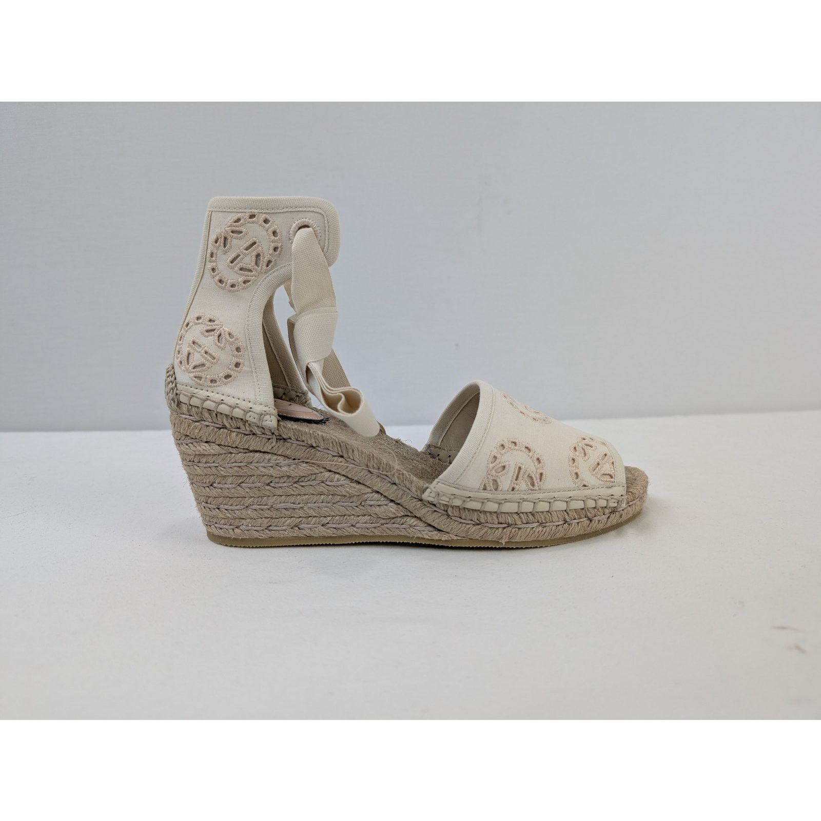 Gucci o1rshd1 Interlocking G canvas espadrille wedge sandal Size US 7 / IT 37 - 3 Thumbnail