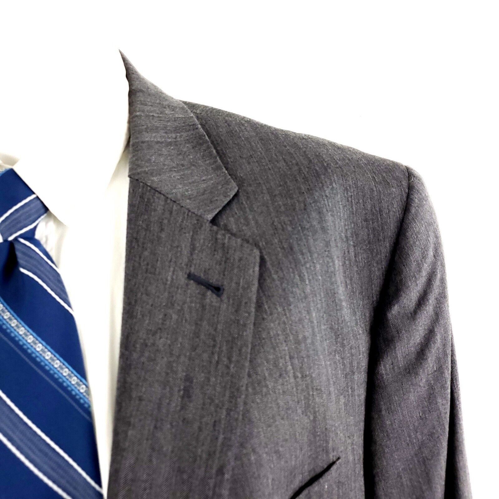 Jos. A. Bank Jos A Bank Signature Wool 2 Button 2 Piece Suit 46L Gray Her Size 46L - 2 Thumbnail