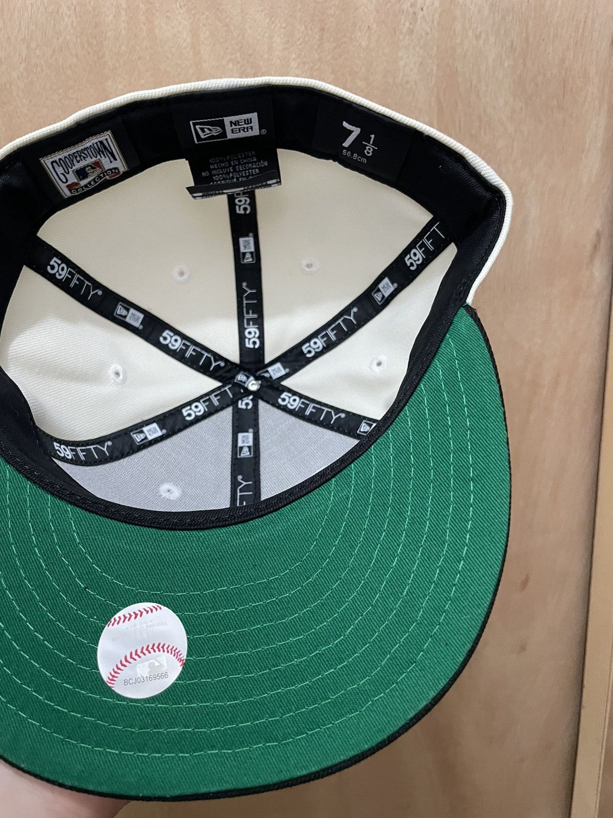 MLB × New Era Oakland Athletics battle of the bay side patch size 7 1/8 Size ONE SIZE - 5 Thumbnail