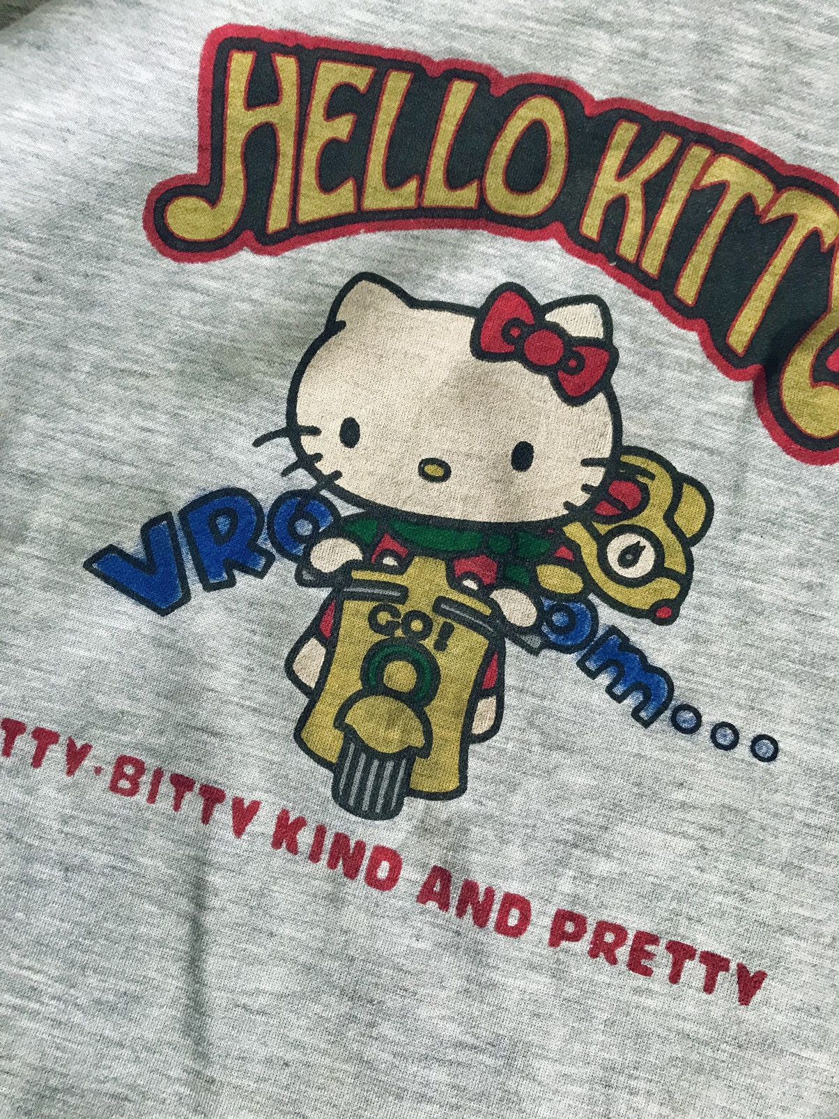Designer × Vintage Crewneck sweatshirt Hello kitty Size L / US 10 / IT 46 - 2 Thumbnail