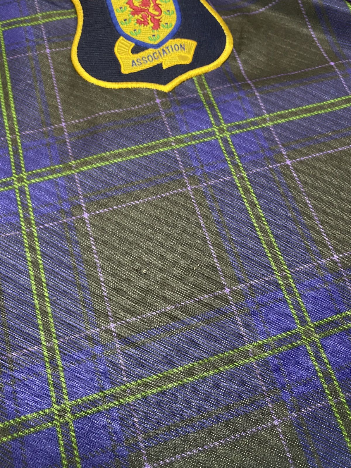 Umbro × Vintage •Vintage Umbro Scotland 1994/96 Soccer jersey Size US M / EU 48-50 / 2 - 9 Thumbnail