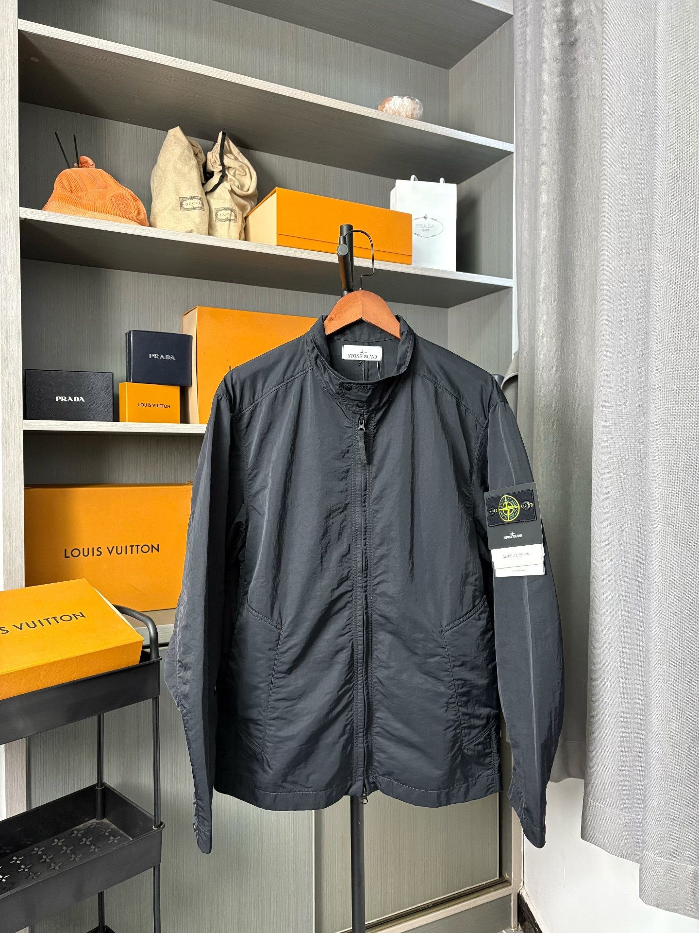 Stone Island Stone Island Black Light Jacket L Men Size US L / EU 52-54 / 3 - 1 Thumbnail