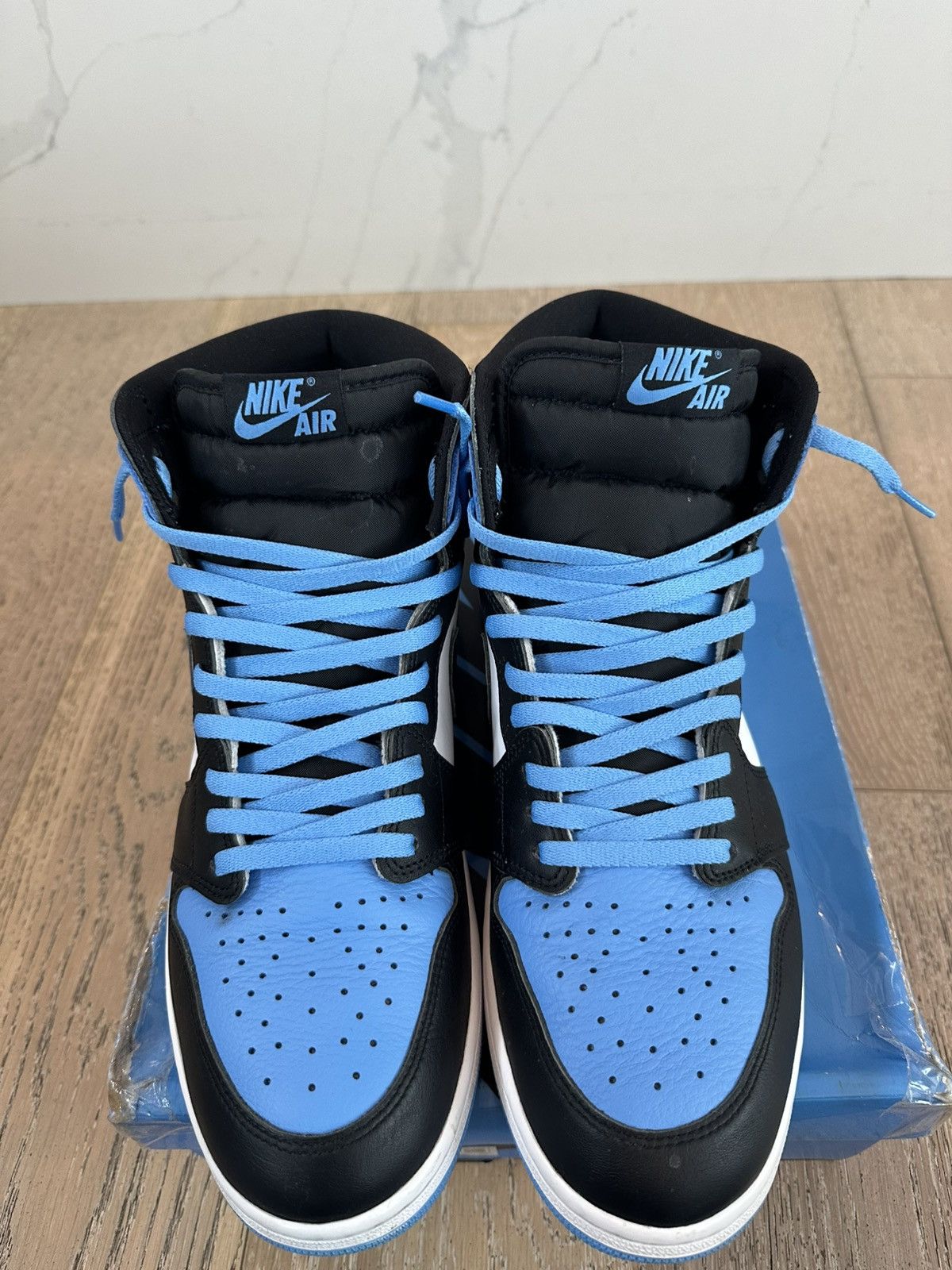 Jordan Brand Jordan 1 Retro High OG UNC Toe Size US 14 / EU 47 - 2 Thumbnail