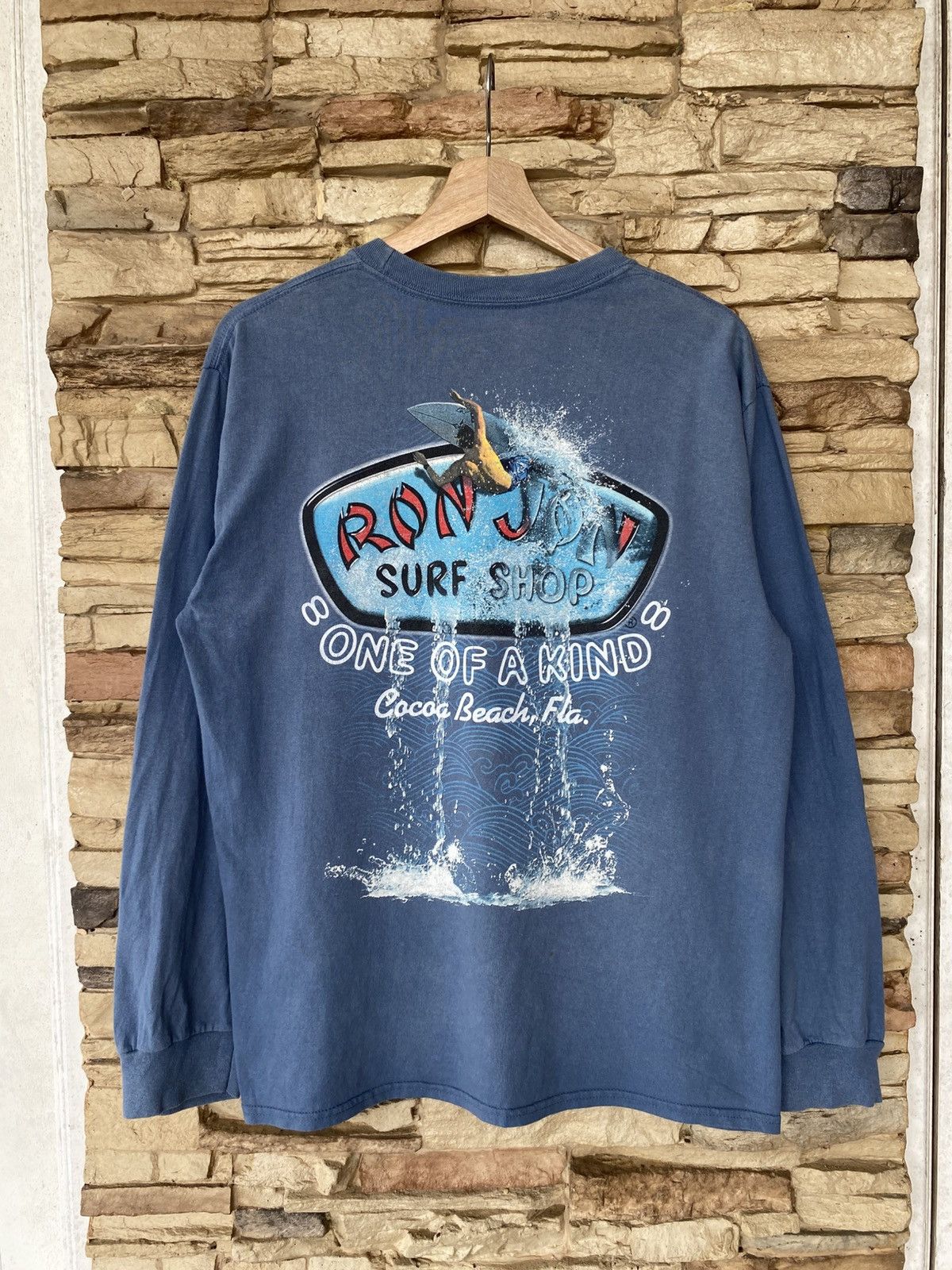 Ron Jon Surf Shop Vintage Ron Jon Surfing Long Sleeve Tshirt Size US M / EU 48-50 / 2 - 1 Thumbnail