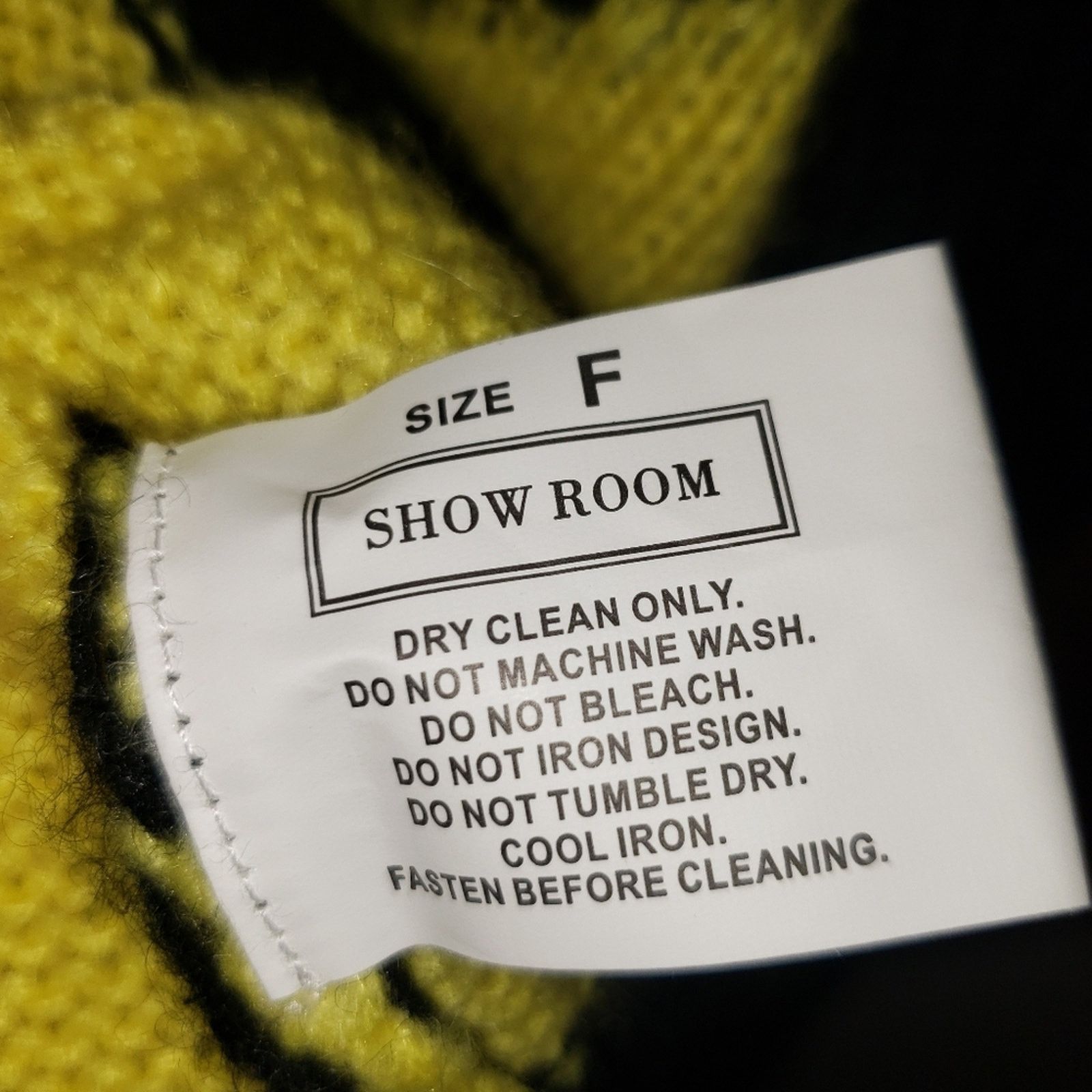 Other SHOW ROOM brand Woman's oversized sweater Yellow/black heart Size M / US 6-8 / IT 42-44 - 8 Thumbnail