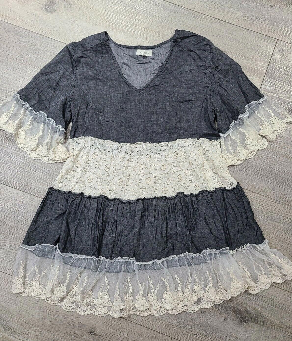 Designer Velzera Dress Size Medium Grey And White Lace Bell Sleeves Size M / US 6-8 / IT 42-44 - 1 Thumbnail