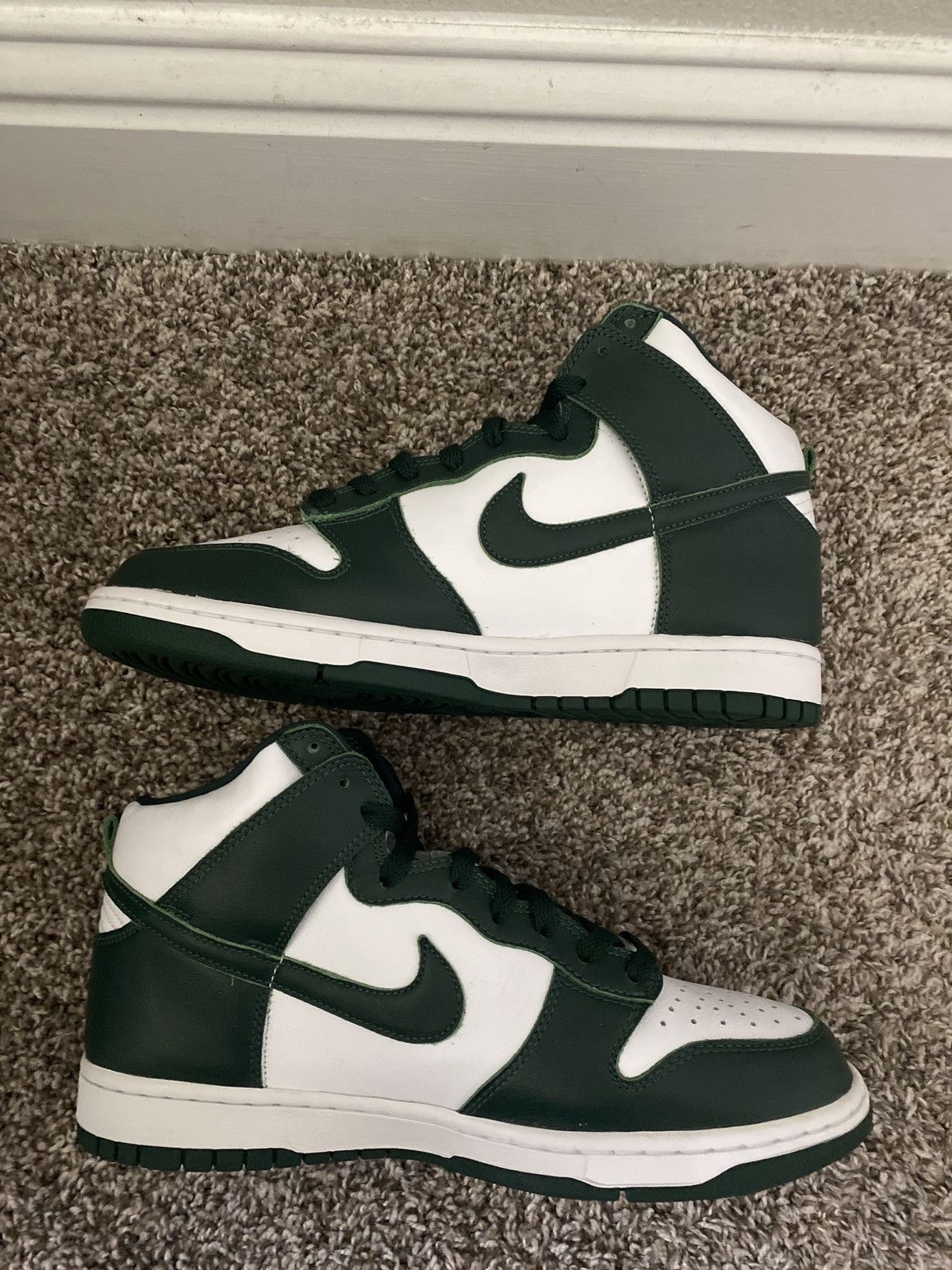 Nike Dunk High Spartan Green Size US 9.5 / EU 42-43 - 2 Thumbnail