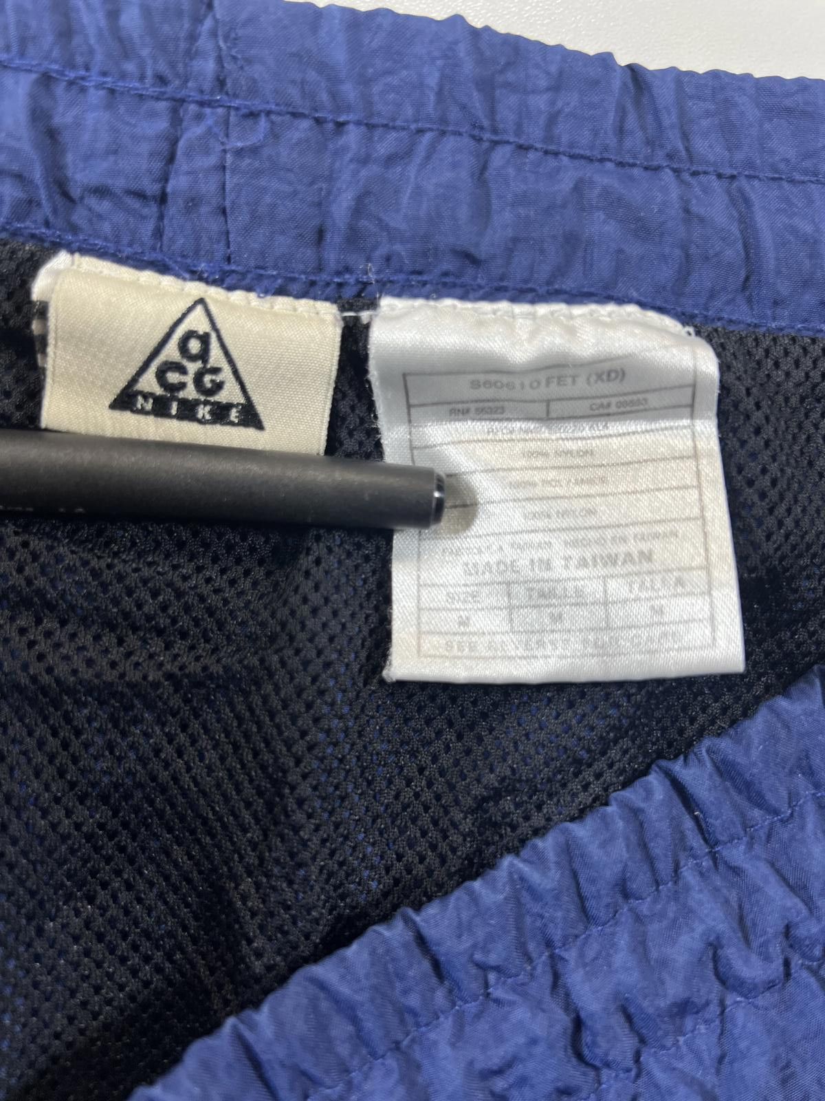 Nike Vintage Nike ACG Men's Navy Blue Athletic Shorts Size US 32 / EU 48 - 5 Thumbnail