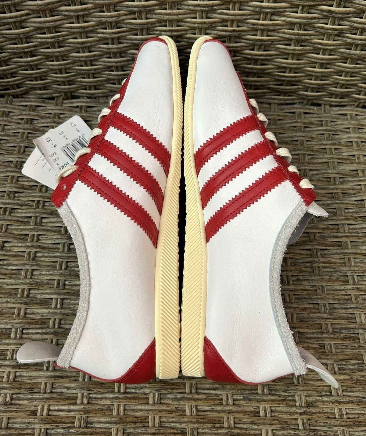 Adidas adidas Originals Japan White Power Red Low-Top Trainers Size US 6.5 / EU 39-40 - 5 Thumbnail