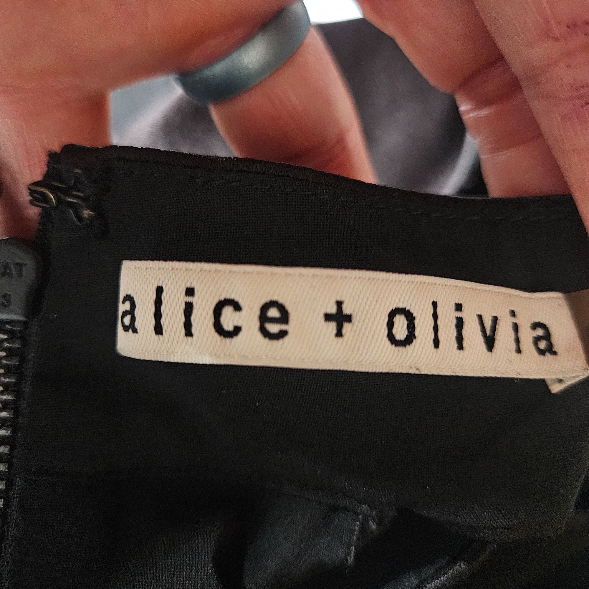 Alice + Olivia Alice + Olivia Roseline Women Black Cold Shoulder Romper 2 W Size XS / US 0-2 / IT 36-38 - 4 Thumbnail