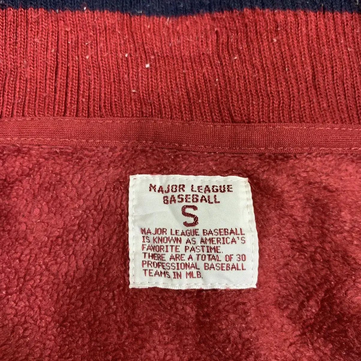 MLB MLB RED SOX BOSTON x UNIQLO Half Zipper Sweater Fleece Size US S / EU 44-46 / 1 - 5 Thumbnail