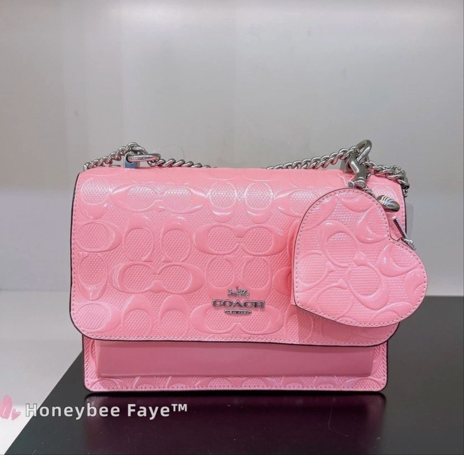 Coach Heart Bag Charm In Signature Leather With Heart Charm Size ONE SIZE - 5 Thumbnail