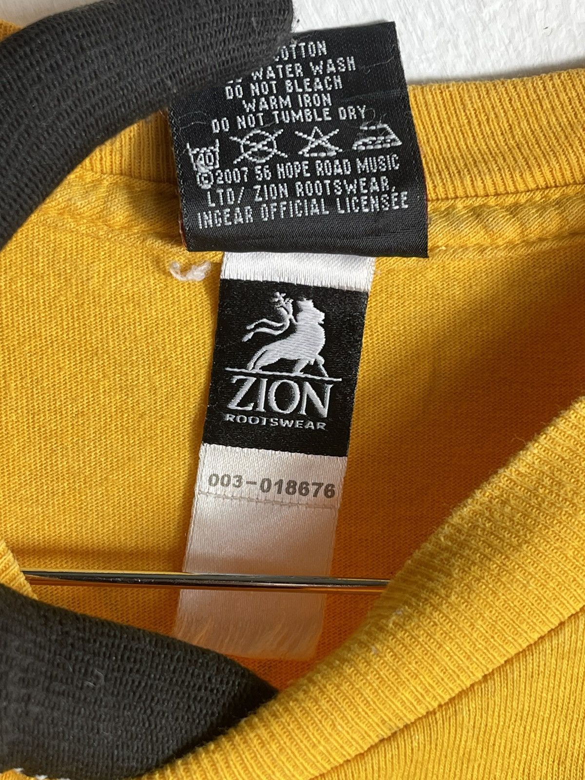 Band Tees × Bob Marley × Vintage Vintage Zion Rootswear Bob Marley Freedon shirt Size US L / EU 52-54 / 3 - 7 Thumbnail