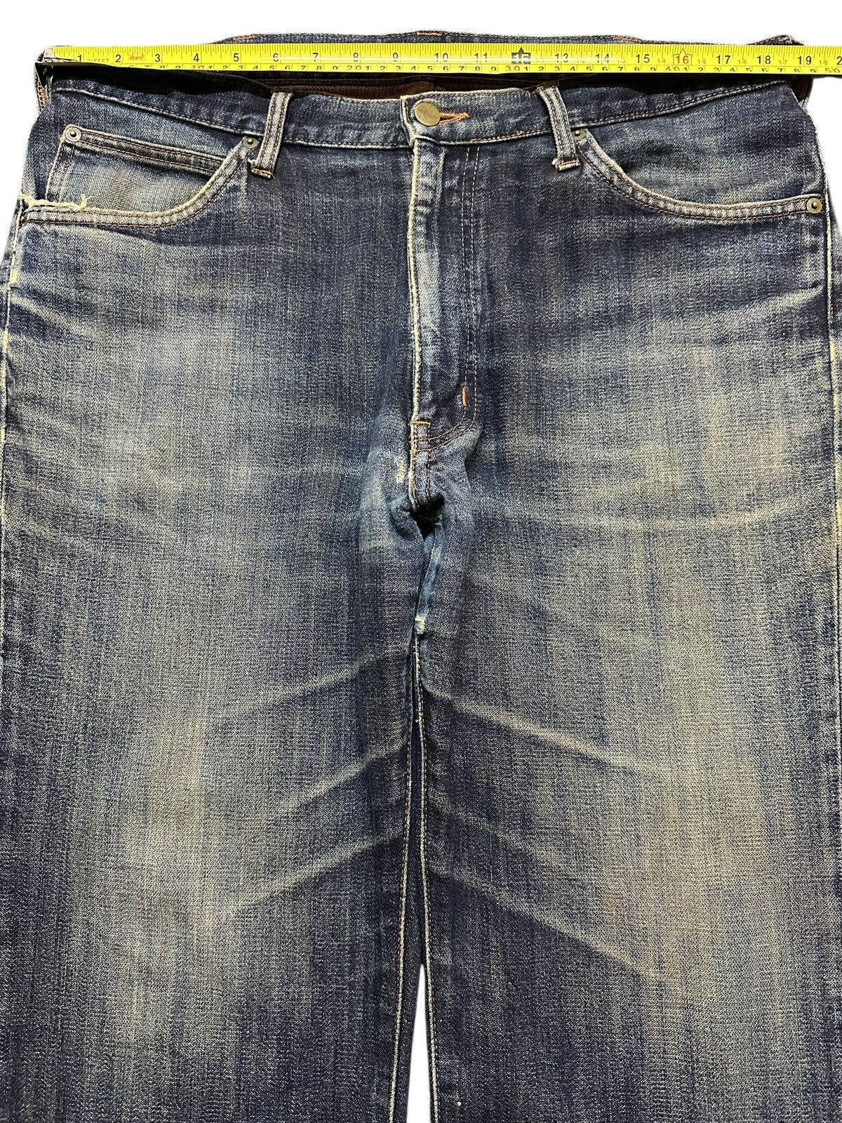 Wrangler Vintage Wrangler Blue Faded Wash Style Loose Jeans Size US 36 / EU 52 - 10 Thumbnail