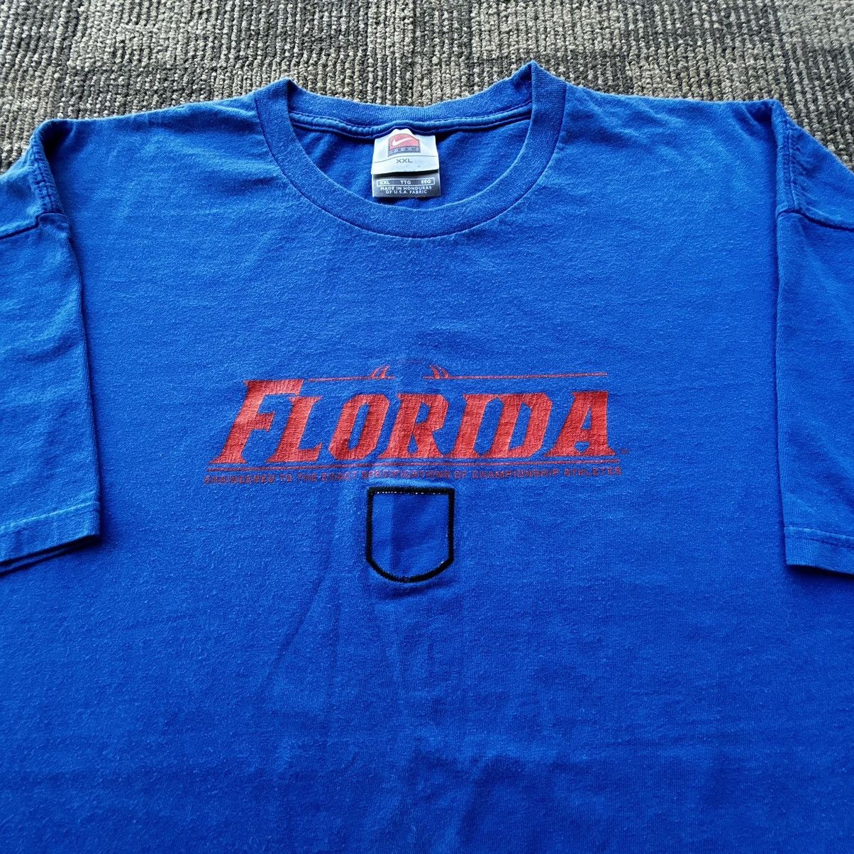 Nike Vtg Y2K University Of Florida Gators Nike Blue T-shirt Size US XXL / EU 58 / 5 - 2 Thumbnail