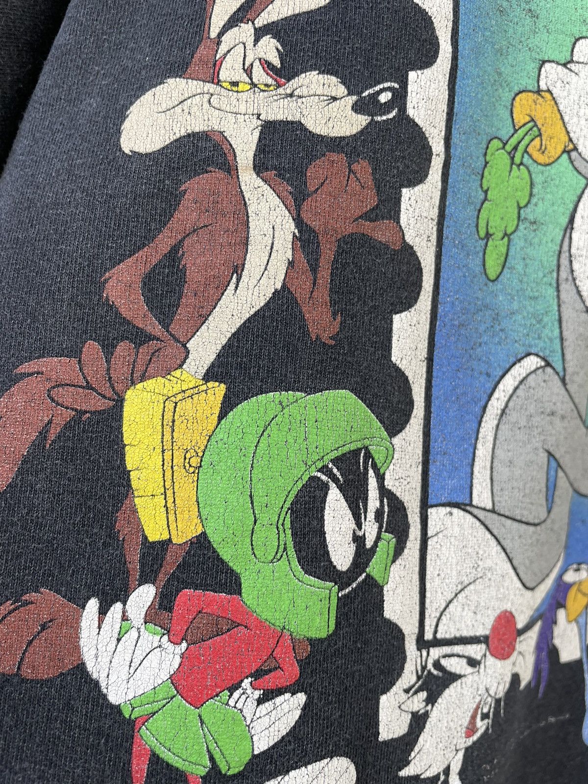 Designer × Fruit Of The Loom × Vintage Looney Tunes vintage t shirt made in USA 1997 Warner Bros. Size US M / EU 48-50 / 2 - 4 Thumbnail