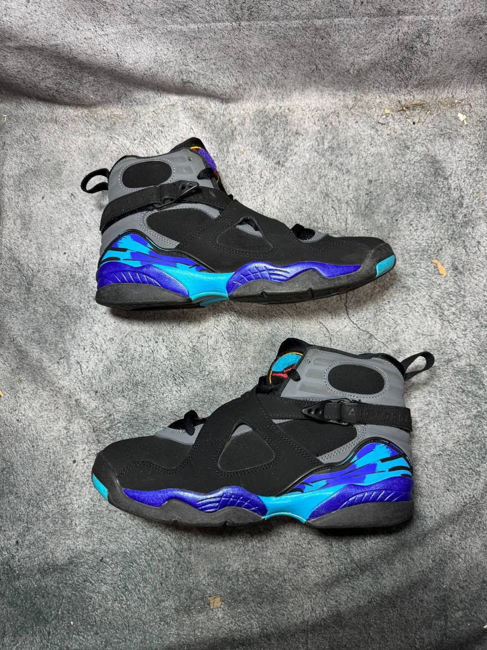 Jordan Brand Size 7Y | Jordan 8 Aqua No Box | Pre-Owned Size US 7 / EU 40 - 8 Thumbnail