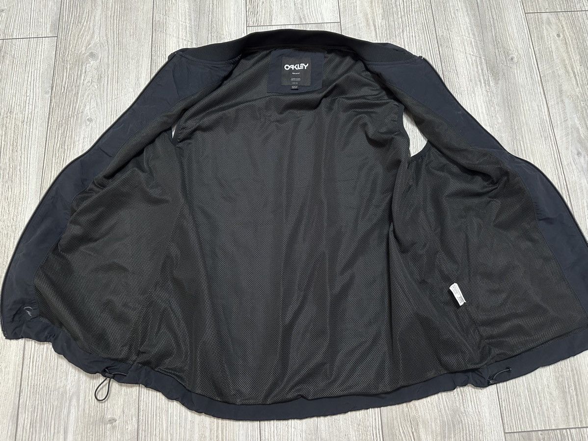 Oakley Oakley Grid Vest Logo Nylon Size US XL / EU 56 / 4 - 8 Thumbnail