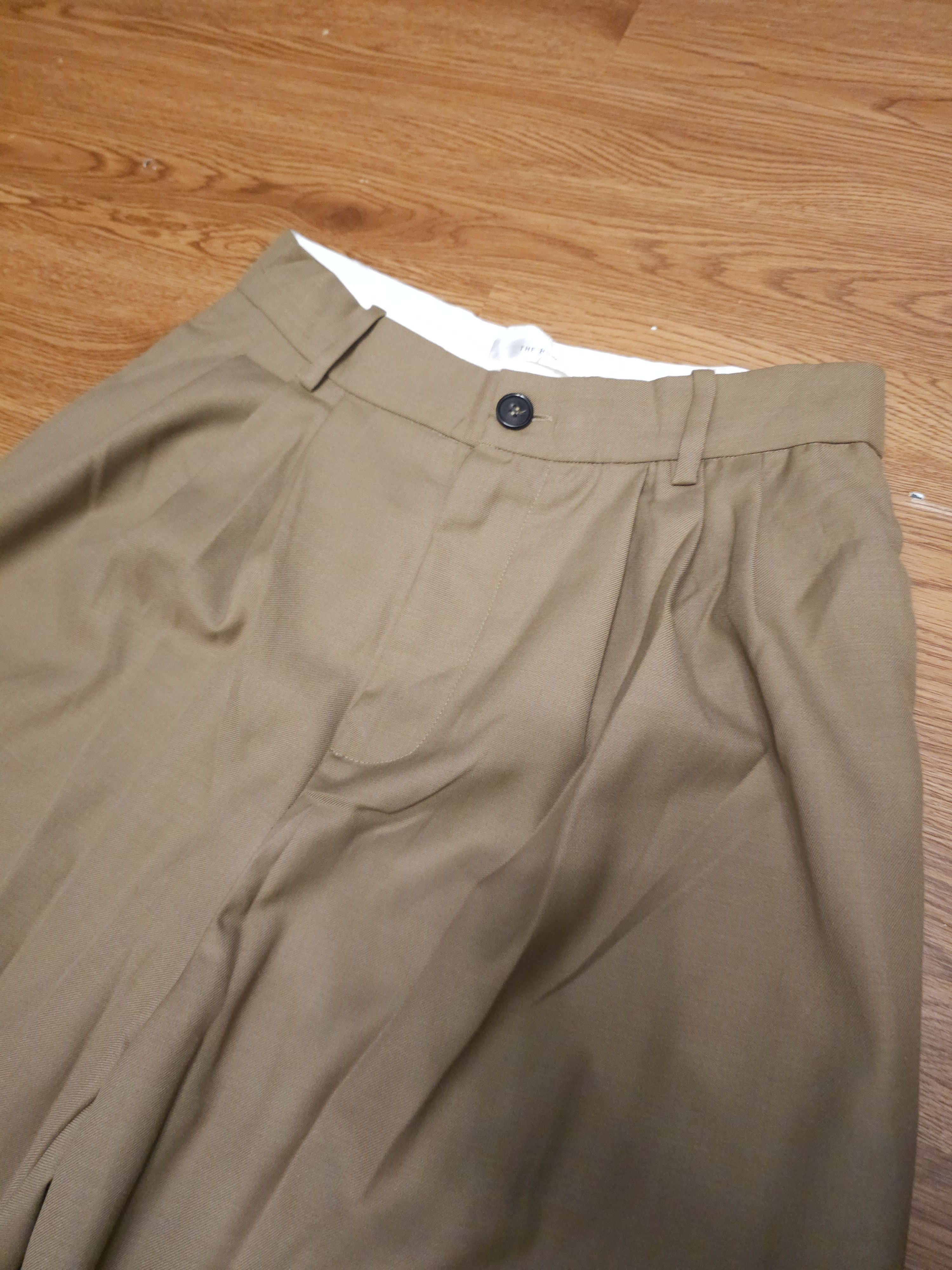 The Row Pleated Wool Pants Size US 26 / EU 42 - 3 Thumbnail