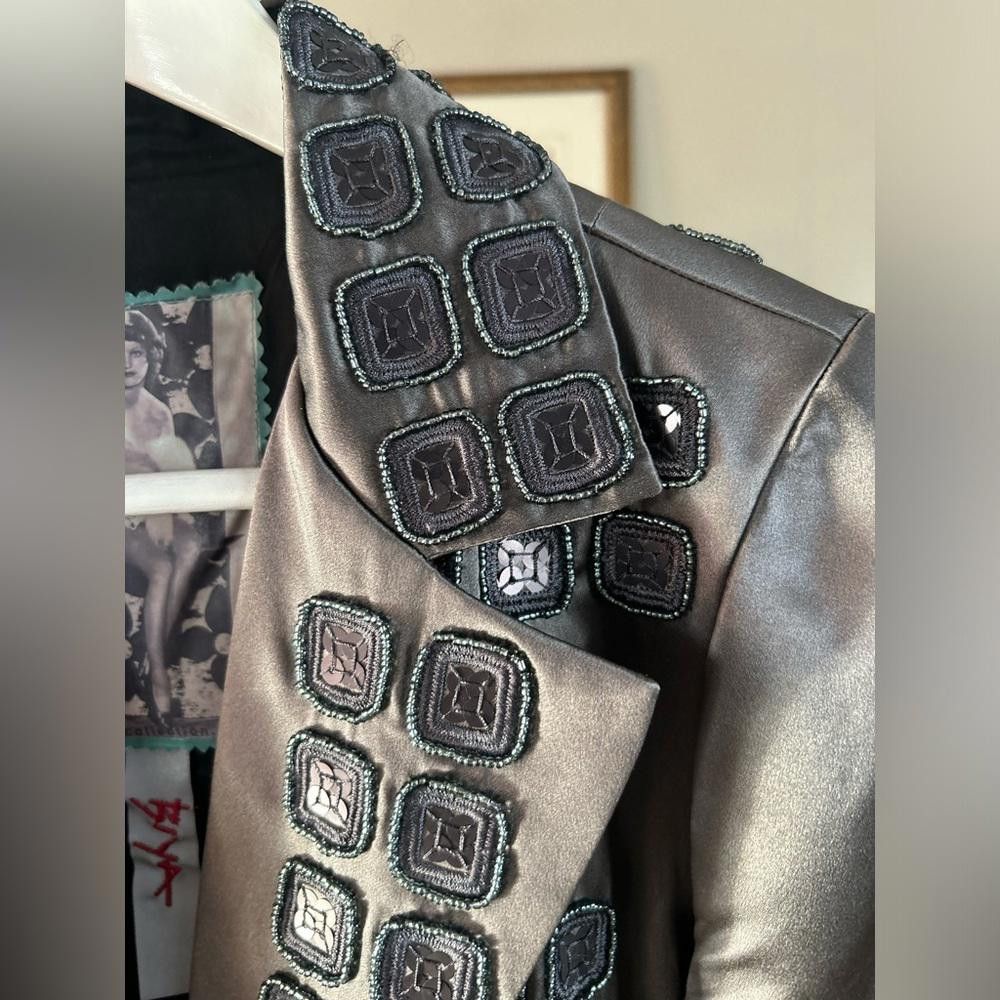 Designer Biya , Johnny Was, Silver embroidered Trench, 100% silk Size S / US 4 / IT 40 - 8 Thumbnail