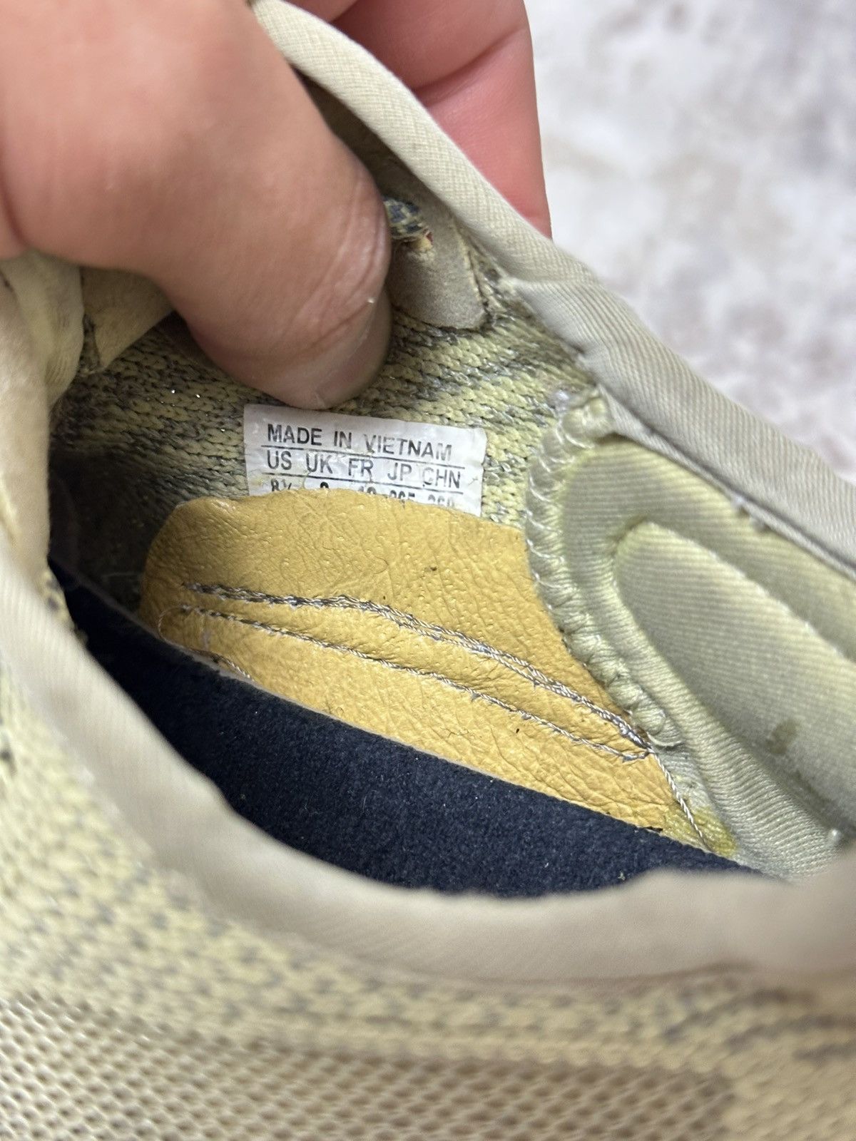 Adidas Adidas Yeezy Boost 350 V2 Style Kanye West Size 8.5 Size US 8.5 / EU 41-42 - 16 Thumbnail