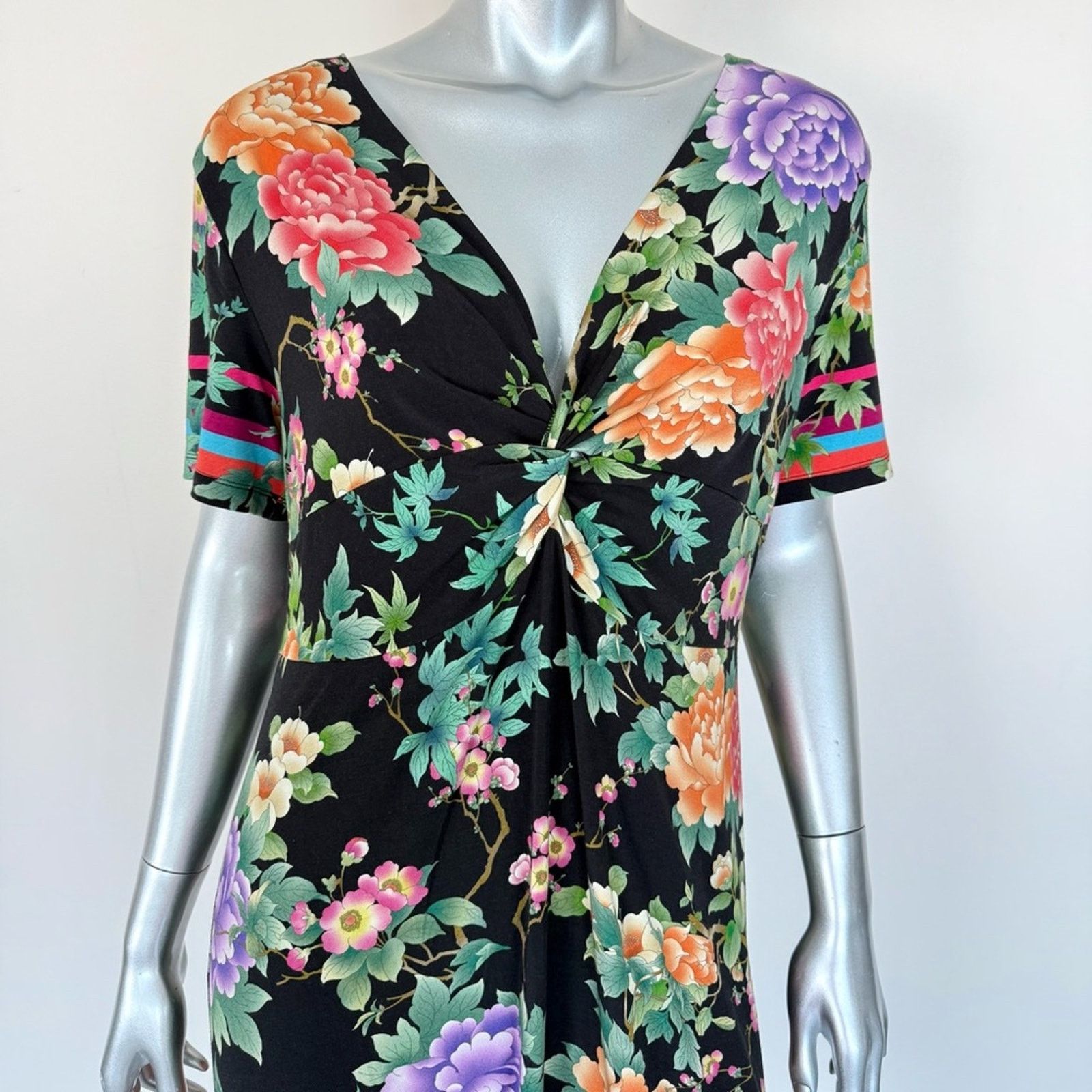 Johnny Was NWT!!! Jonny Was women floral print dress size M Retail 175$ Size M / US 6-8 / IT 42-44 - 3 Thumbnail