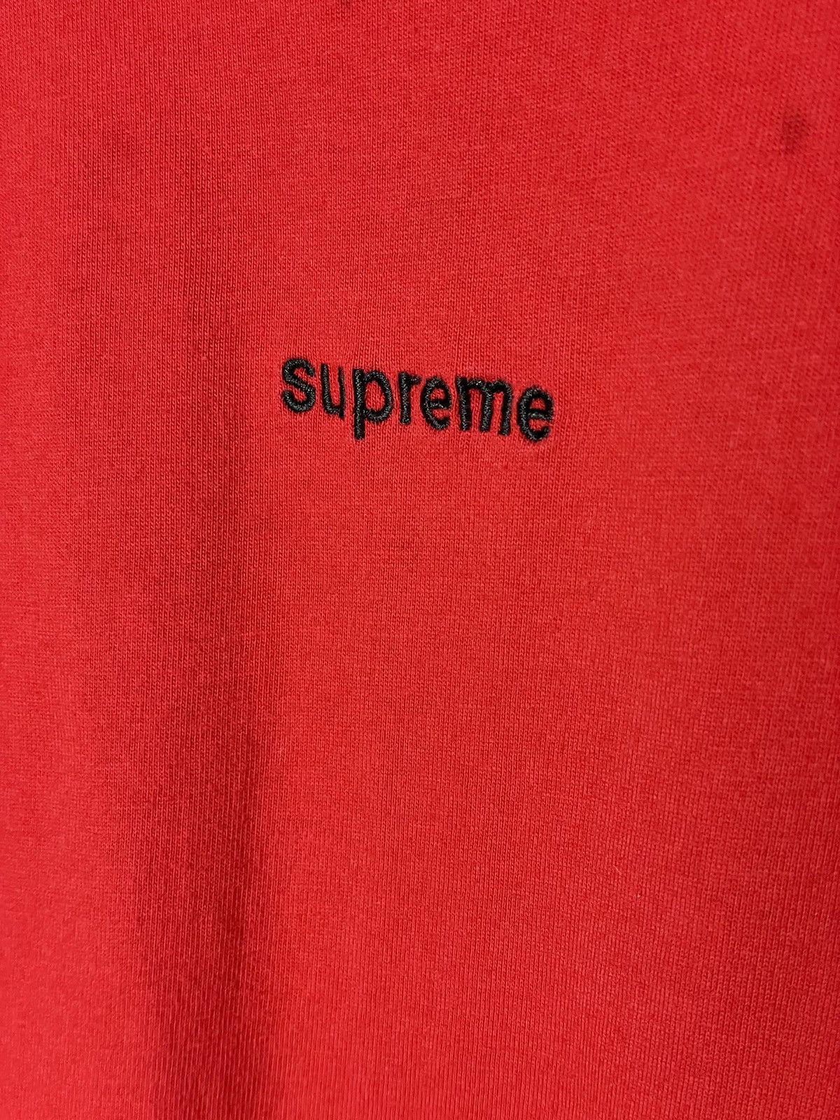 Supreme × Vintage Supreme embroidered logo t shirt rare hype red tee Size US S / EU 44-46 / 1 - 6 Thumbnail