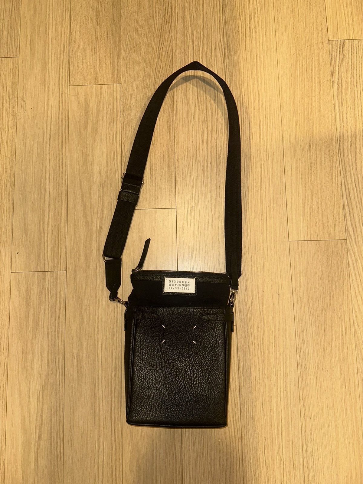 Maison Margiela Maison Margiela 5AC Camera Bag Vertical Size ONE SIZE - 2 Thumbnail
