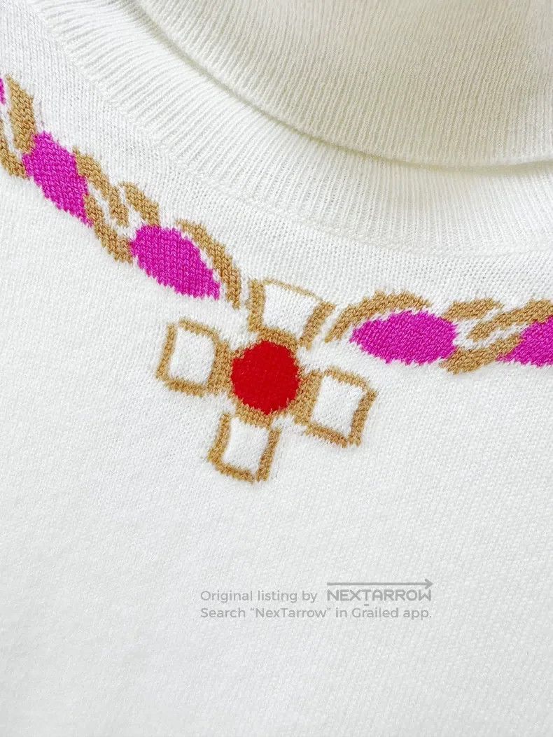 Chanel Chanel 23N coco neige popular milky white pink gemstone ne Size XXS / US 00 / IT 34 - 2 Thumbnail