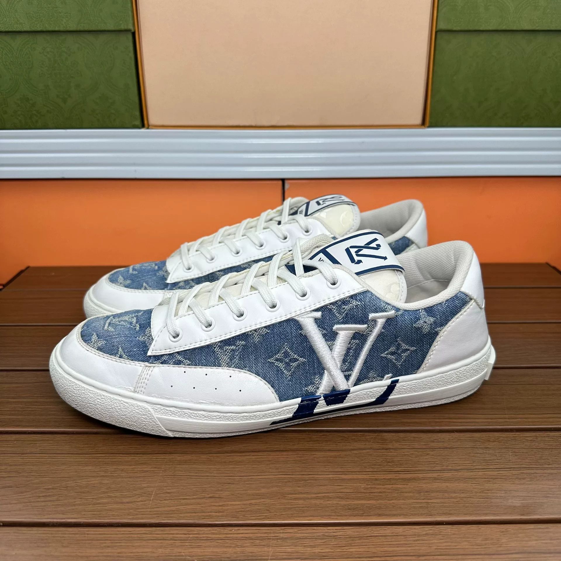 Louis Vuitton Louis Vuitton Denim Blue Lowtop Sneakers 10 Men Size US 10 / EU 43 - 1 Thumbnail