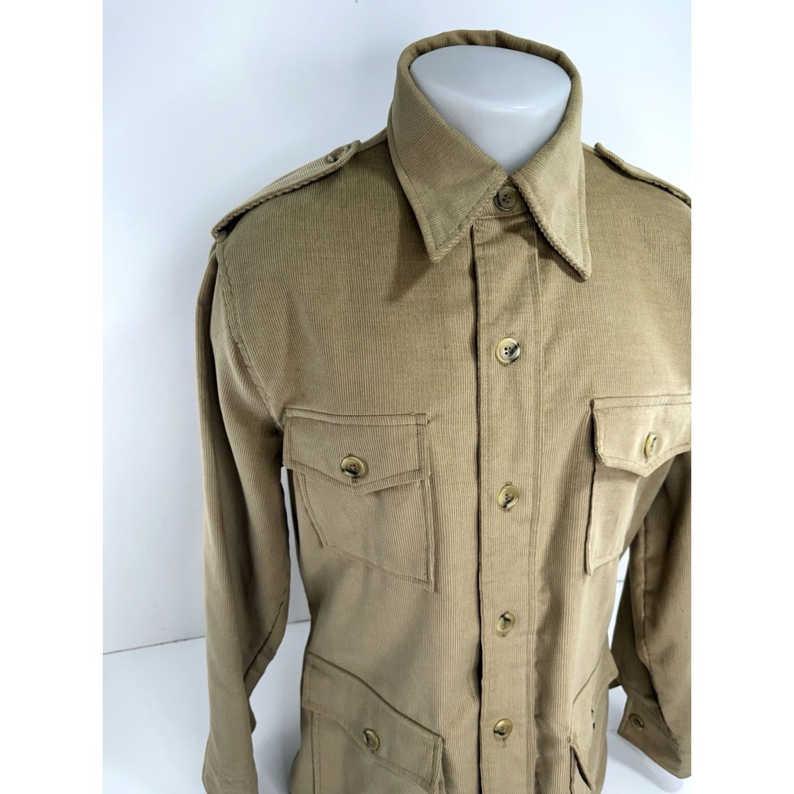 Levi's VINTAGE LEVI'S Signature Corduroy SAFARI Photographer L Jacket Tan Mens Size US L / EU 52-54 / 3 - 3 Thumbnail