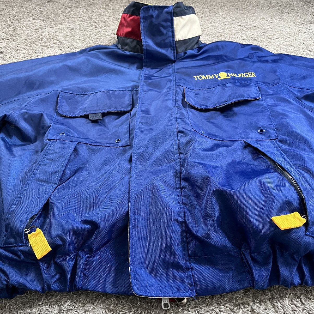 Tommy Hilfiger × Tommy Jeans × Wu-Tang Clan 🔴 Vintage Tommy Hilfiger Jacket Size Large Blue Spell Out Size US L / EU 52-54 / 3 - 17 Thumbnail