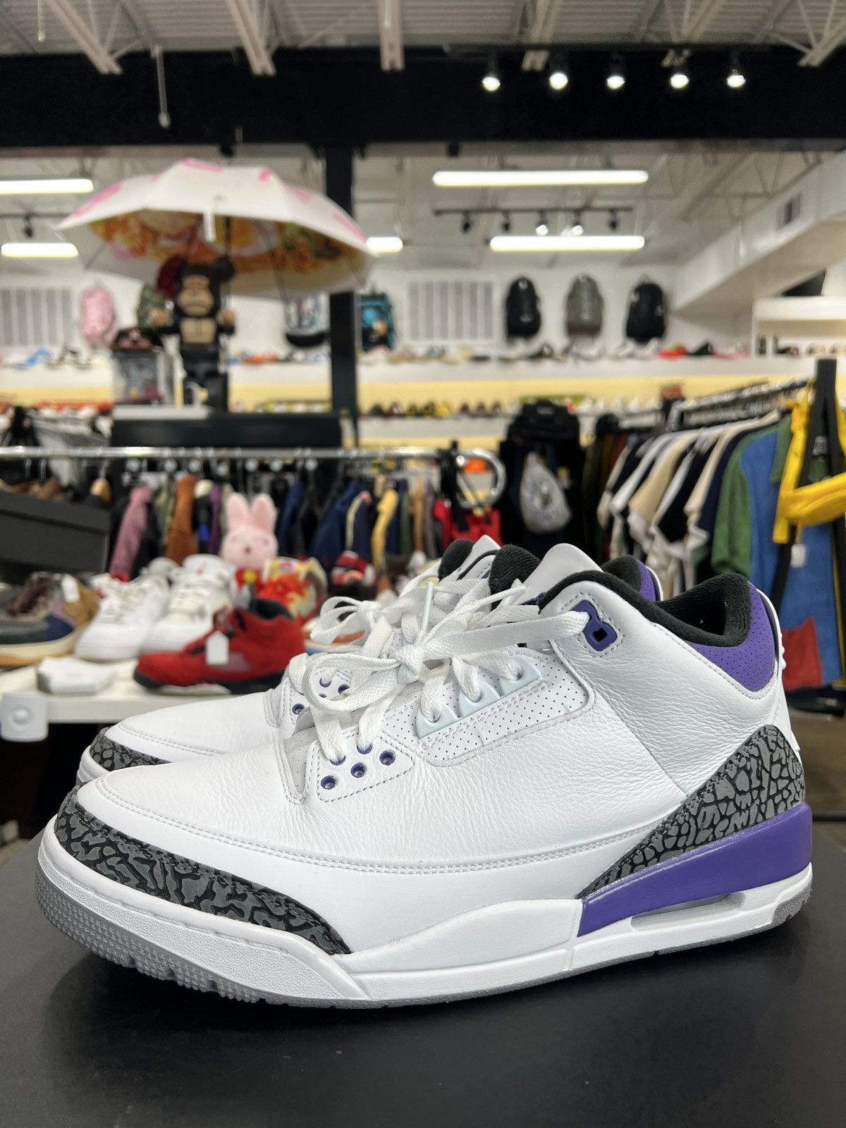 image of Air Jordan 3 Dark Iris Sz. 12 (2022) Shoes in Purple, Men's
