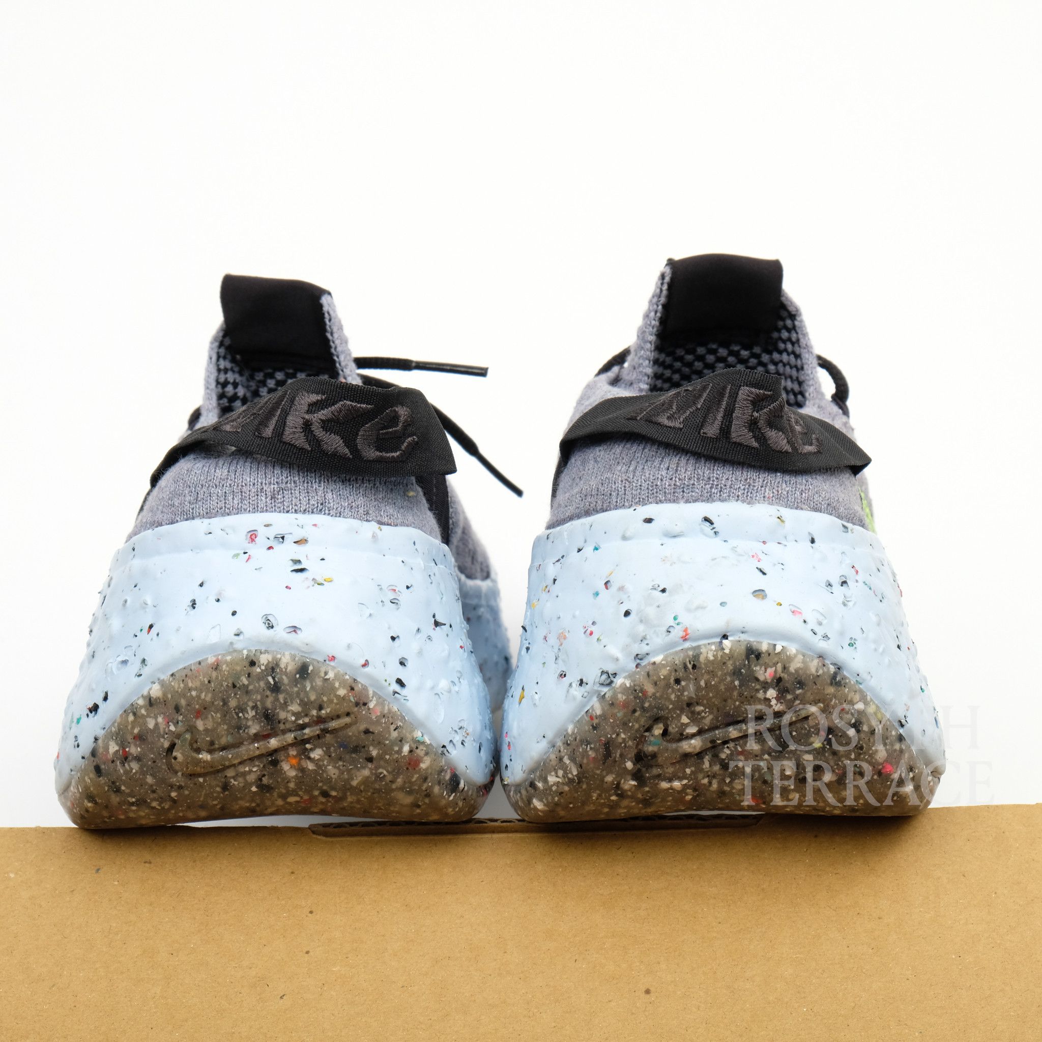 Nike 【NIKE / SPACE HIPPIE 04 / US10】 Size US 10 / EU 43 - 4 Thumbnail