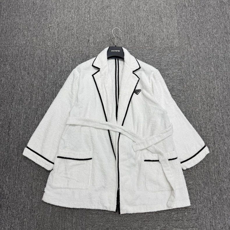Prada Prada Triangle logo bathrobe jacket 2502-Nextarrow Size US S / EU 44-46 / 1 - 3 Thumbnail