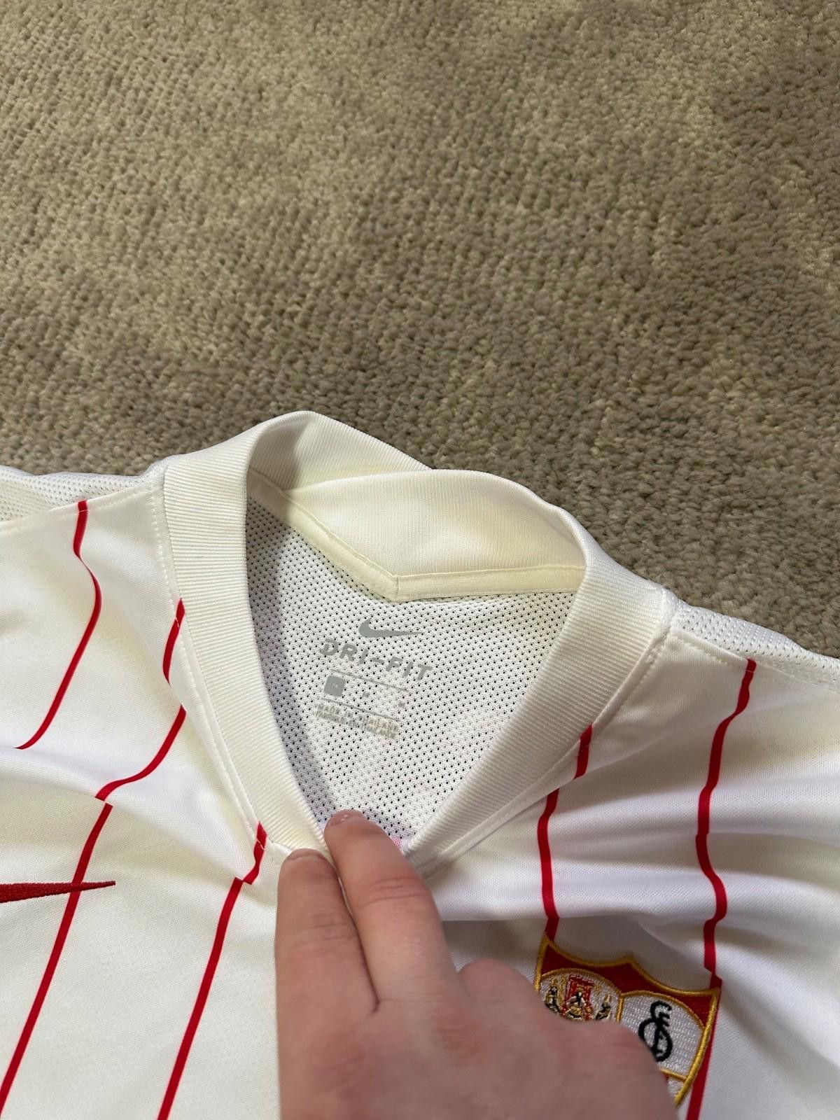 Nike Nike Acuna #19 2018-19 SEVILLA Football Shirt Soccer Jersey Size US M / EU 48-50 / 2 - 3 Thumbnail