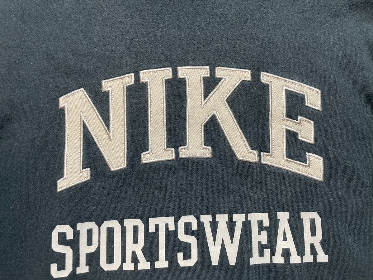 Nike Vintage Nike Sportswear USA Y2K Big Logo Swoosh Sweatshirt Size US XL / EU 56 / 4 - 6 Thumbnail