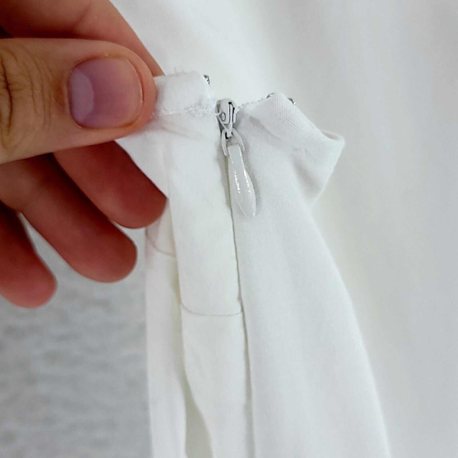 I.N.C INC International Concepts XL White Stretchy Material Ruffle Size XL / US 12-14 / IT 48-50 - 3 Thumbnail